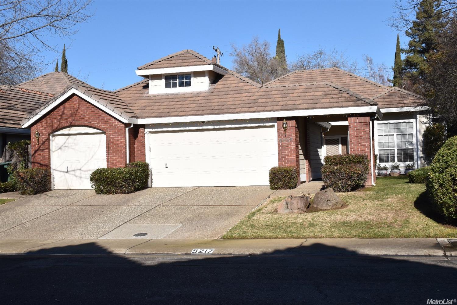 5217 Willow Park Ct, Carmichael, CA 95608 photo 2