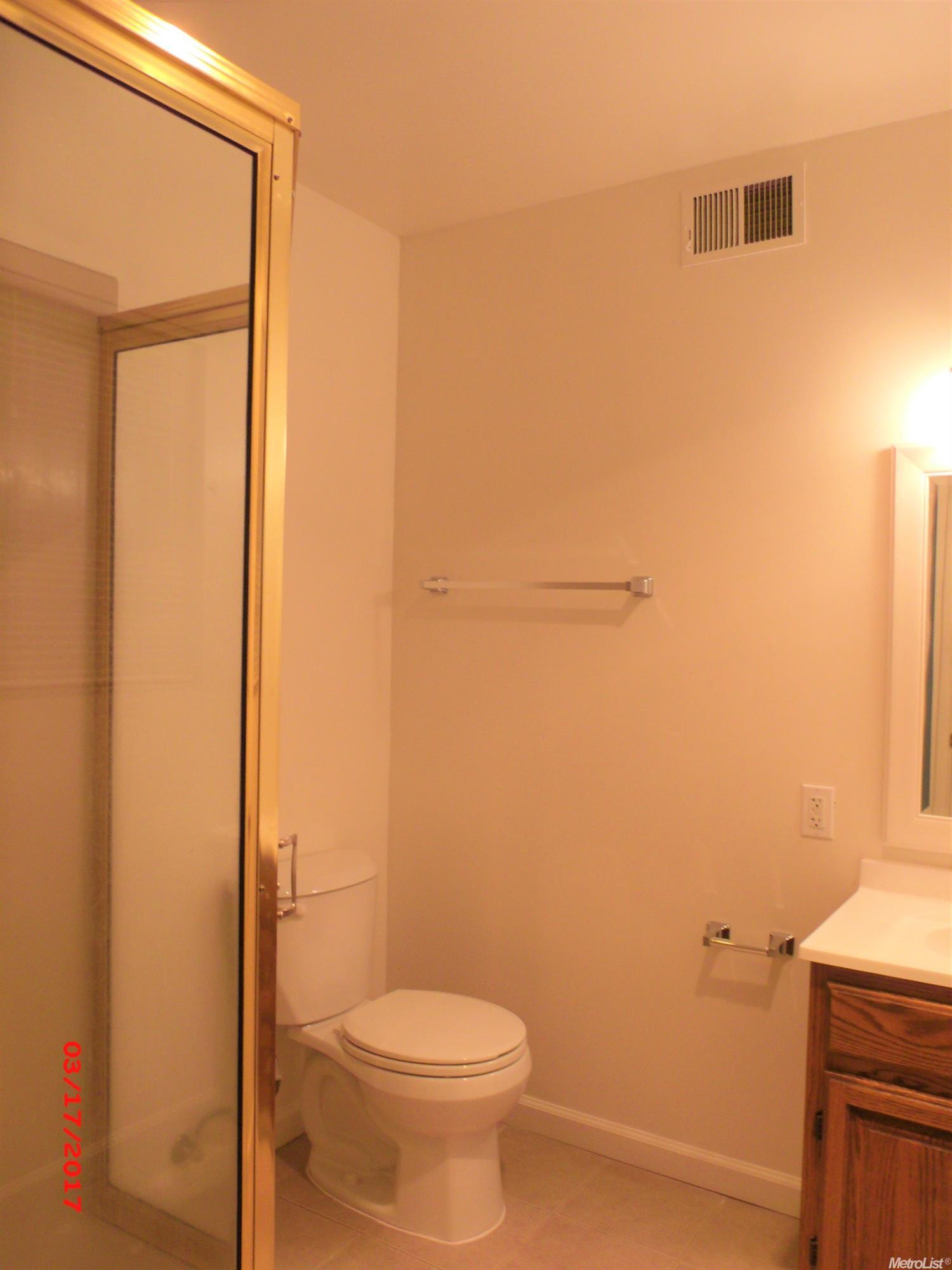 2126 Fremont, Modesto, CA 95350 photo 12