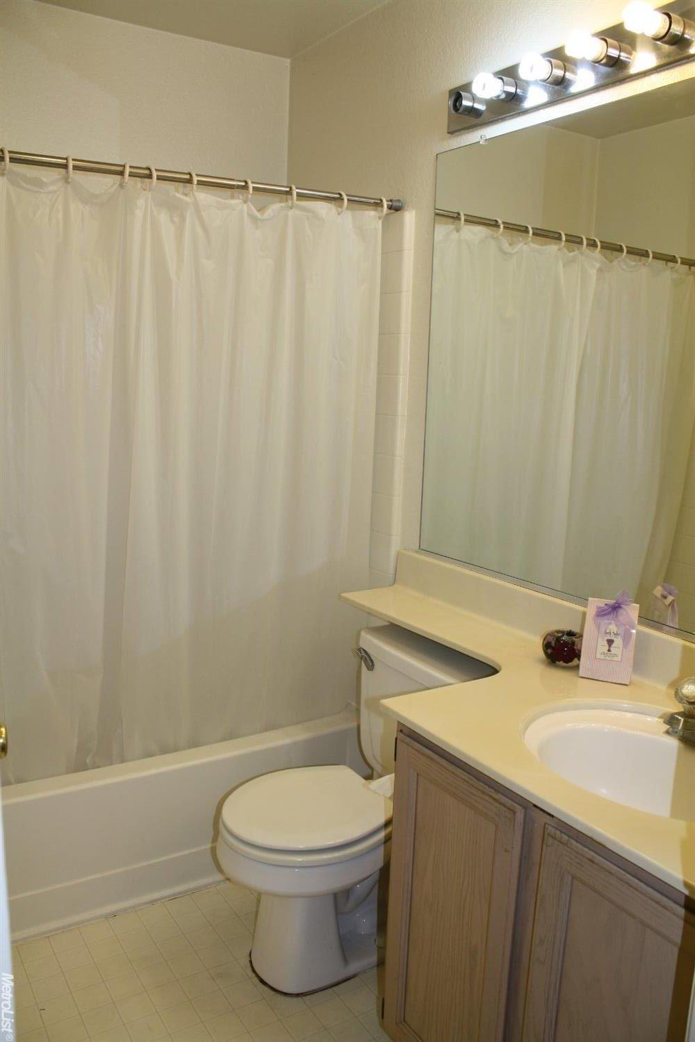 16231 5th St, Lathrop, CA 95330 photo 9
