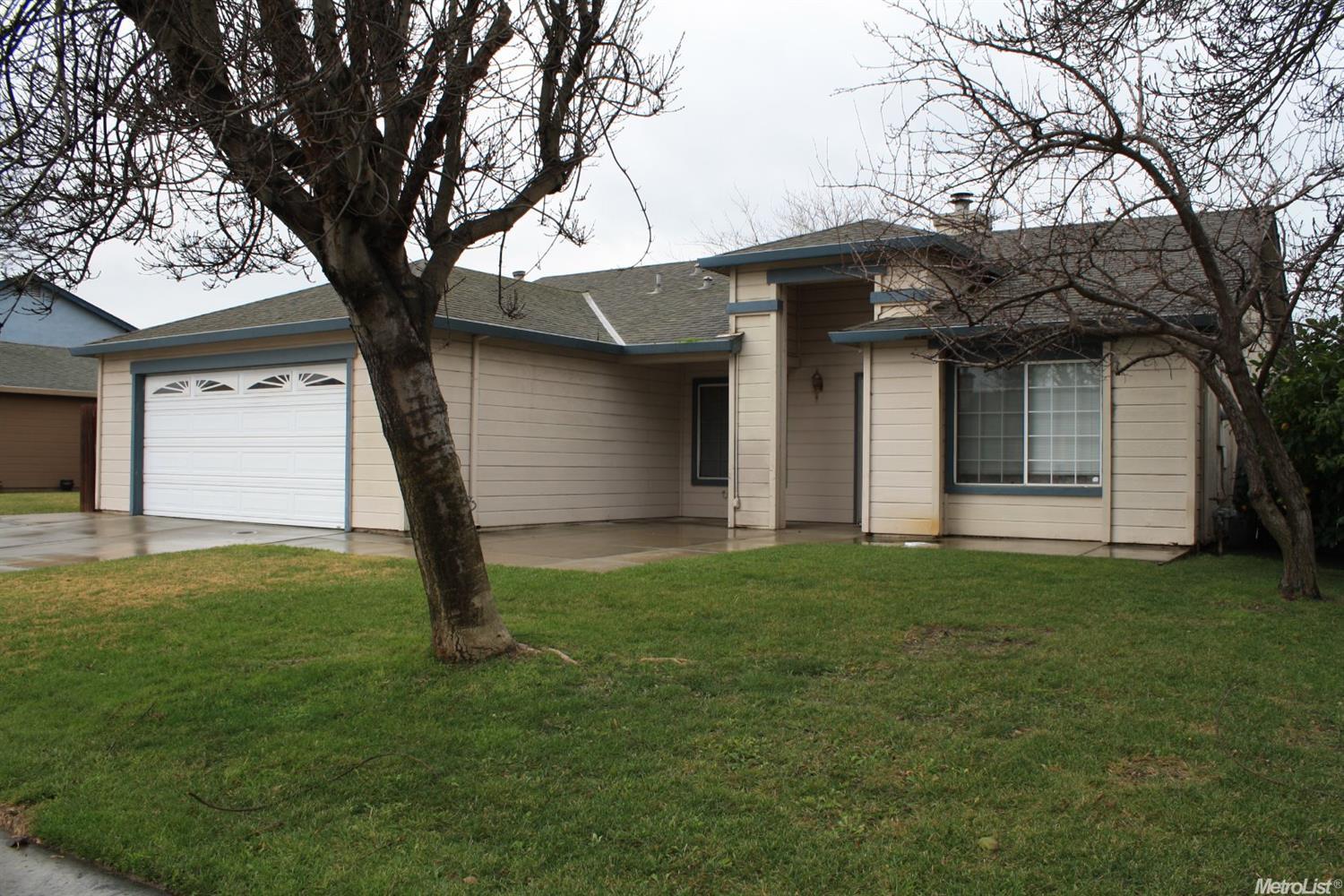 16231 5th St, Lathrop, CA 95330 photo 2