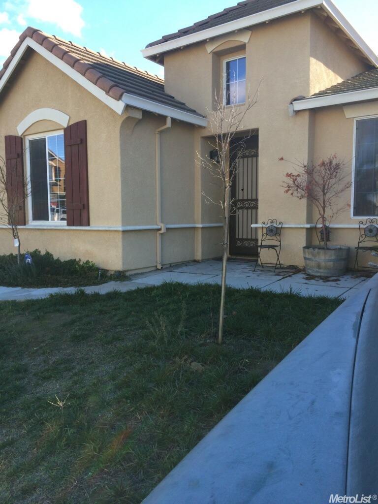 3898 Old Oak Dr, Ceres, CA 95307 photo 1