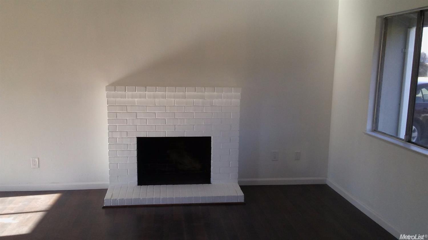 504 Tennyson Dr, Modesto, CA 95351 photo 3
