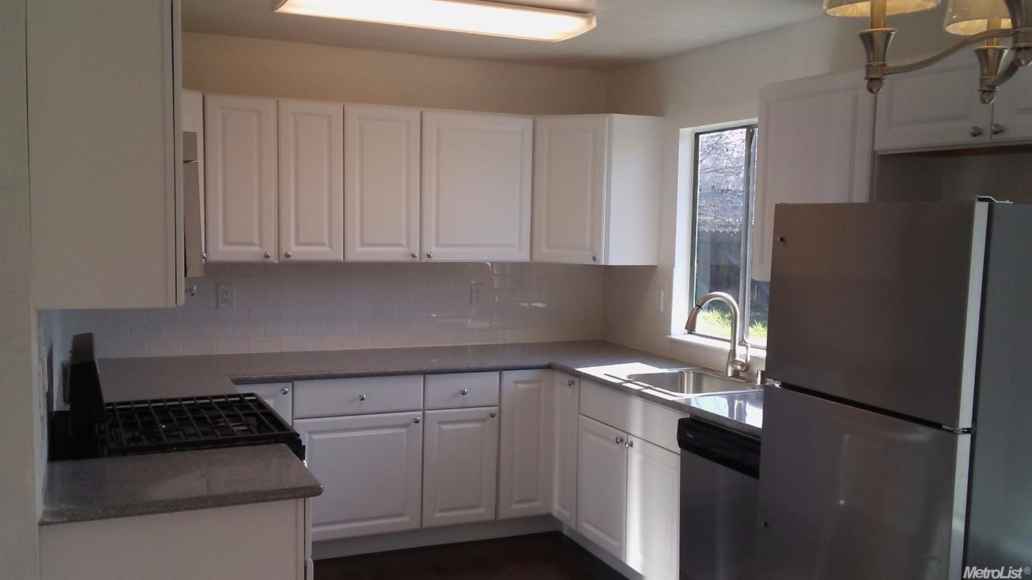 504 Tennyson Dr, Modesto, CA 95351 photo 5