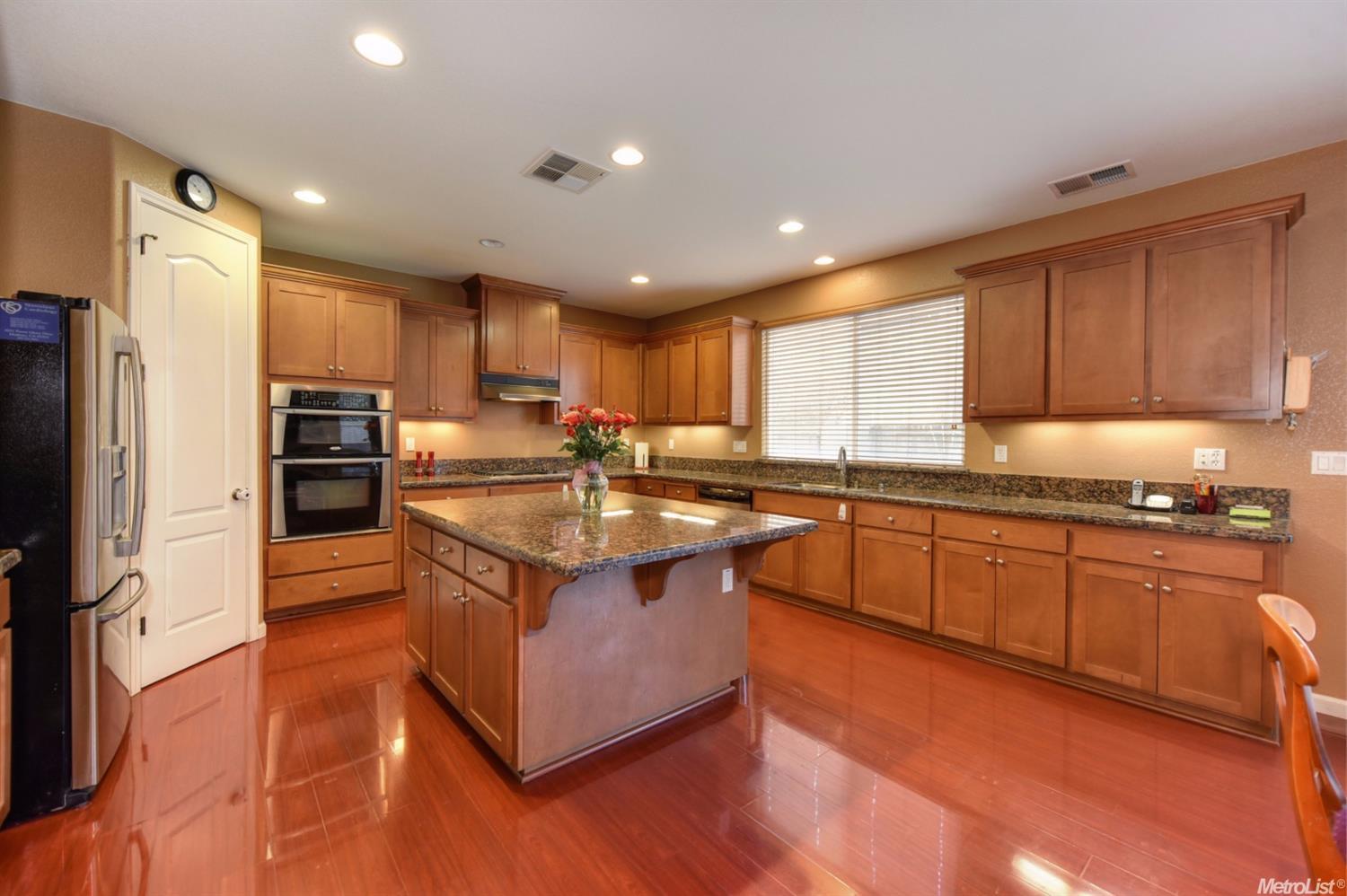 2905 Escalon Pl, Modesto, CA 95355 photo 2