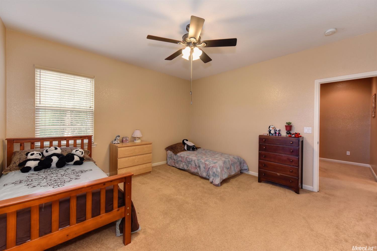2905 Escalon Pl, Modesto, CA 95355 photo 9