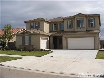 662 Otis Dr, Ripon, CA 95366 photo 2