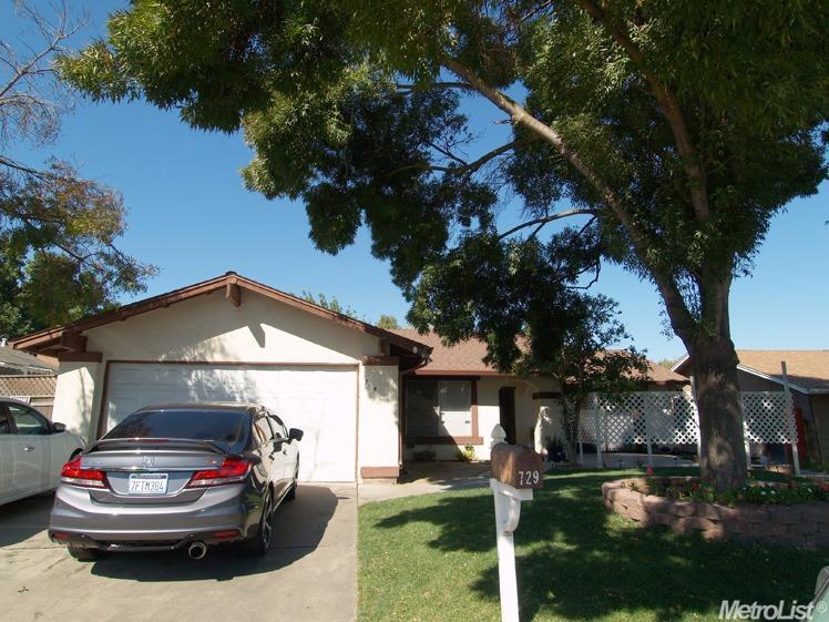 729 Greenback Ln, Modesto, CA 95351 photo 2