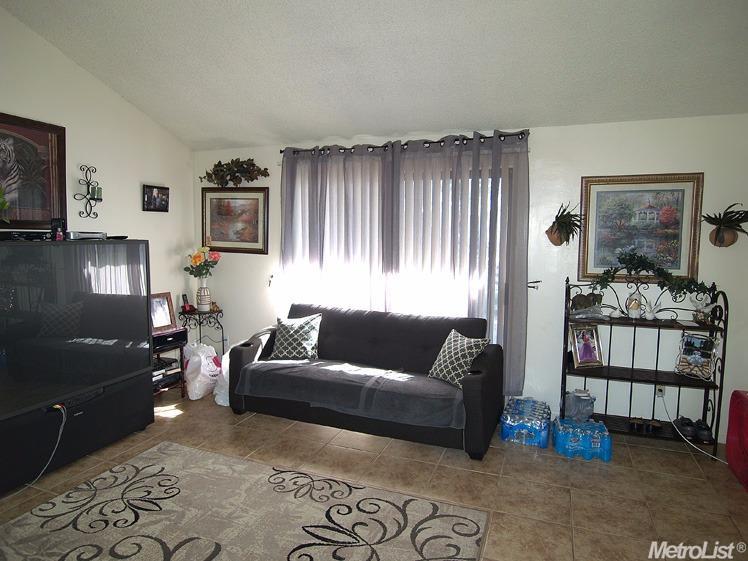 729 Greenback Ln, Modesto, CA 95351 photo 5