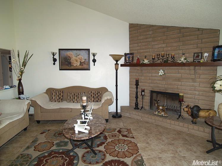 729 Greenback Ln, Modesto, CA 95351 photo 9