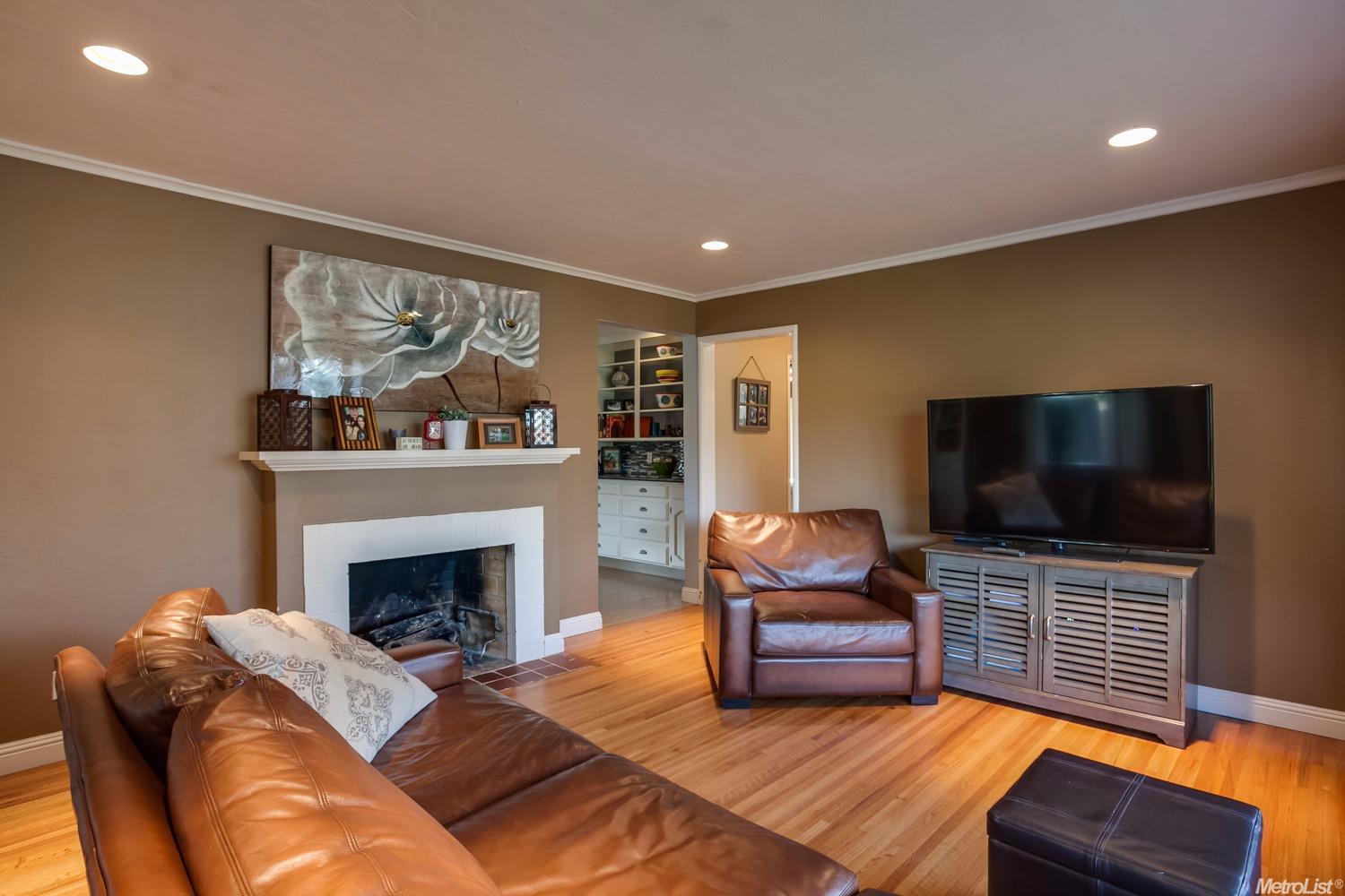 636 Duncan Ave, Modesto, CA 95354 photo 4