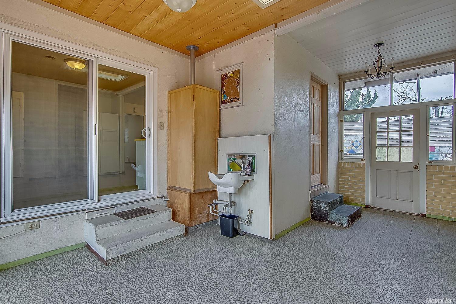 1700 W Pine St, Lodi, CA 95242 photo 20