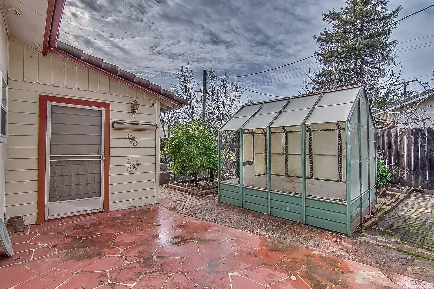 1700 W Pine St, Lodi, CA 95242 photo 22