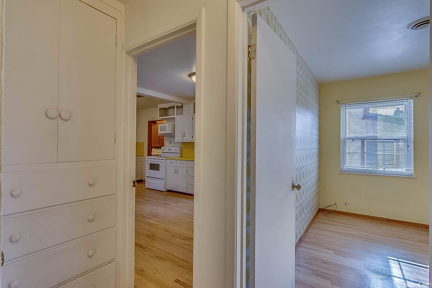 1700 W Pine St, Lodi, CA 95242 photo 13