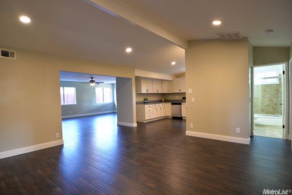 1520 Primrose Ave, Merced, CA 95340 photo 5