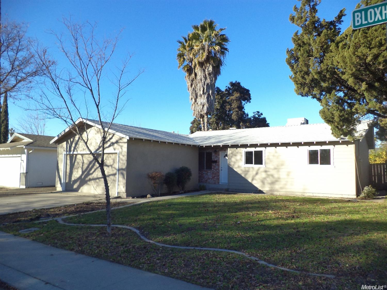 1901 Bloxham St, Modesto, CA 95355 photo 2