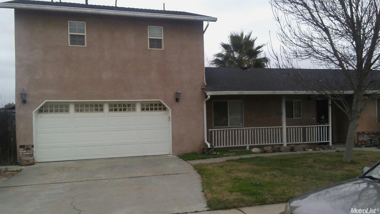 8570 Diamond Ln, Hilmar, CA 95324 photo 2