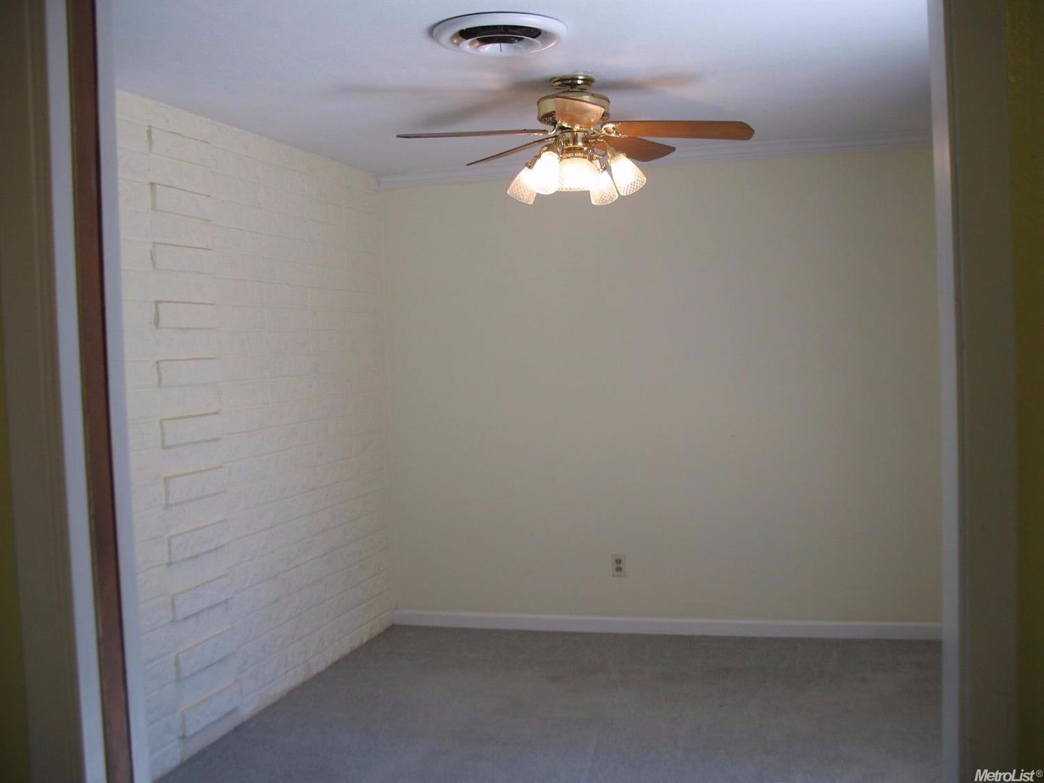 205 Floyd Ave #12, Modesto, CA 95350 photo 4