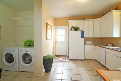 57 Linoberg St, Sonora, CA 95370 photo 5