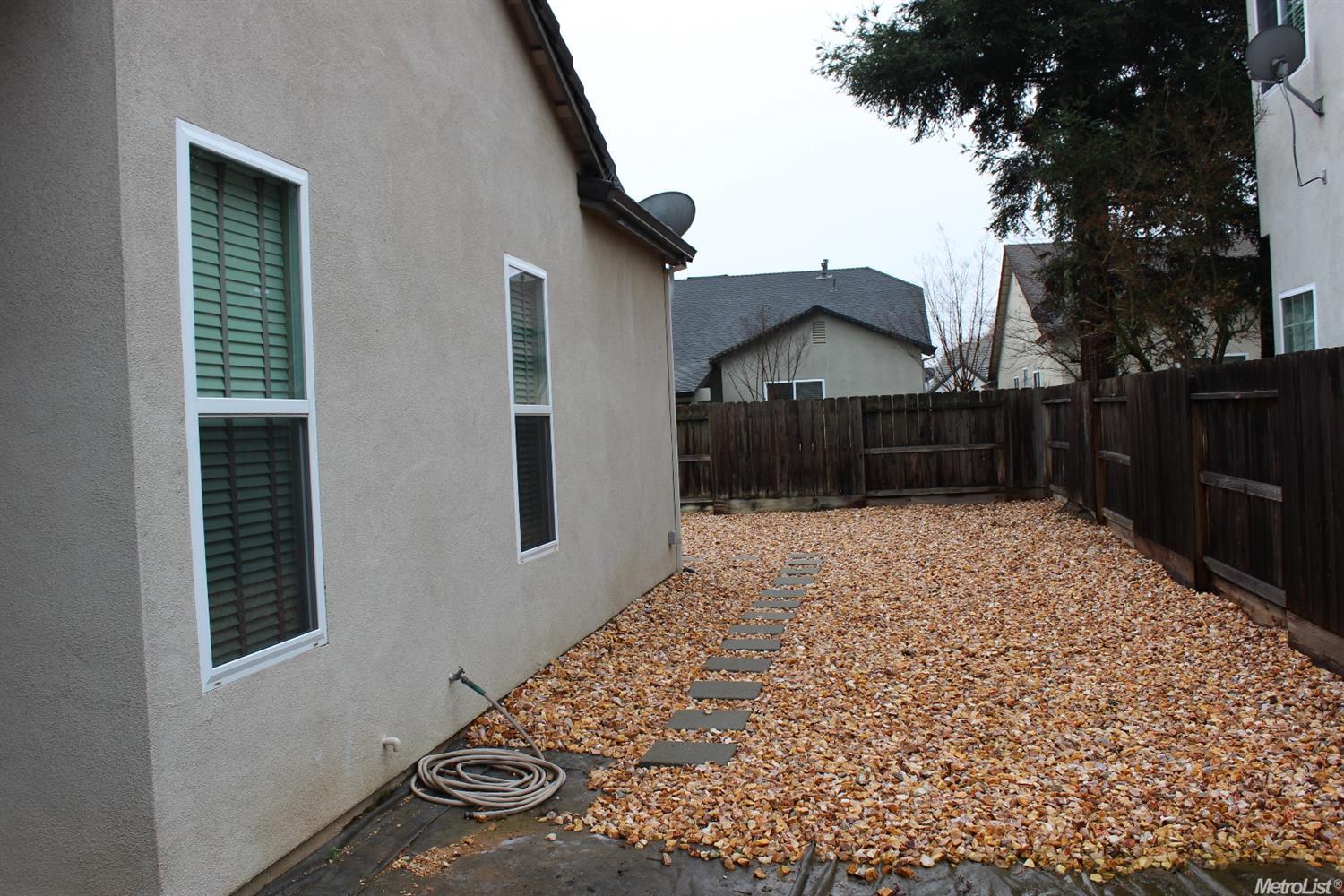 3904 Eton Ln, Modesto, CA 95355 photo 25