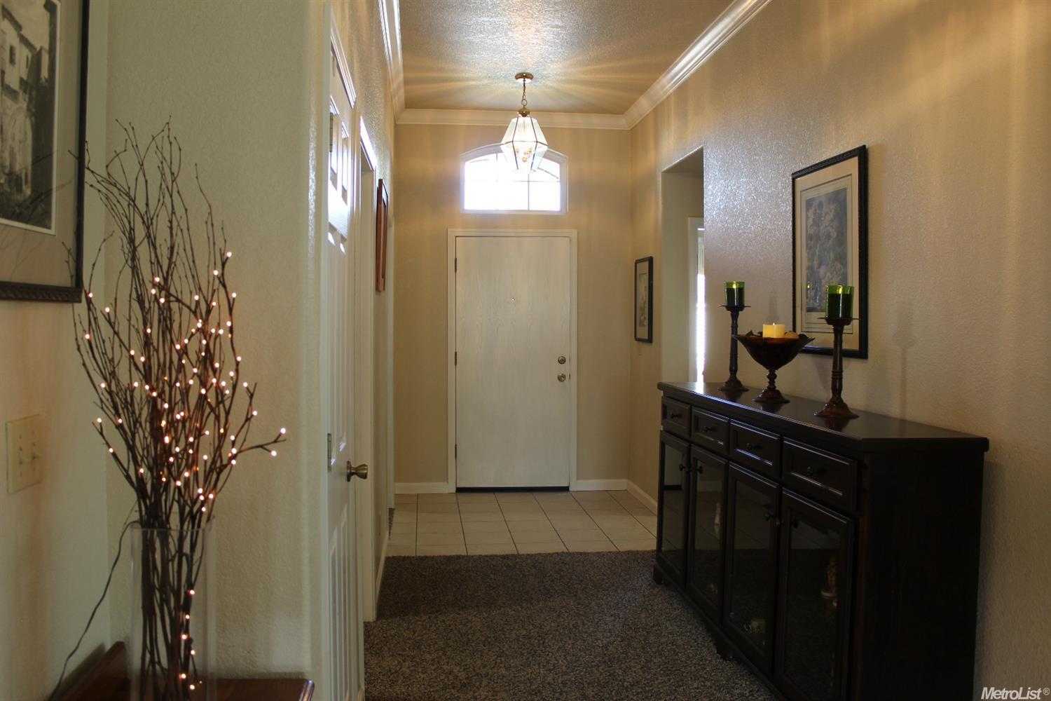 3904 Eton Ln, Modesto, CA 95355 photo 4