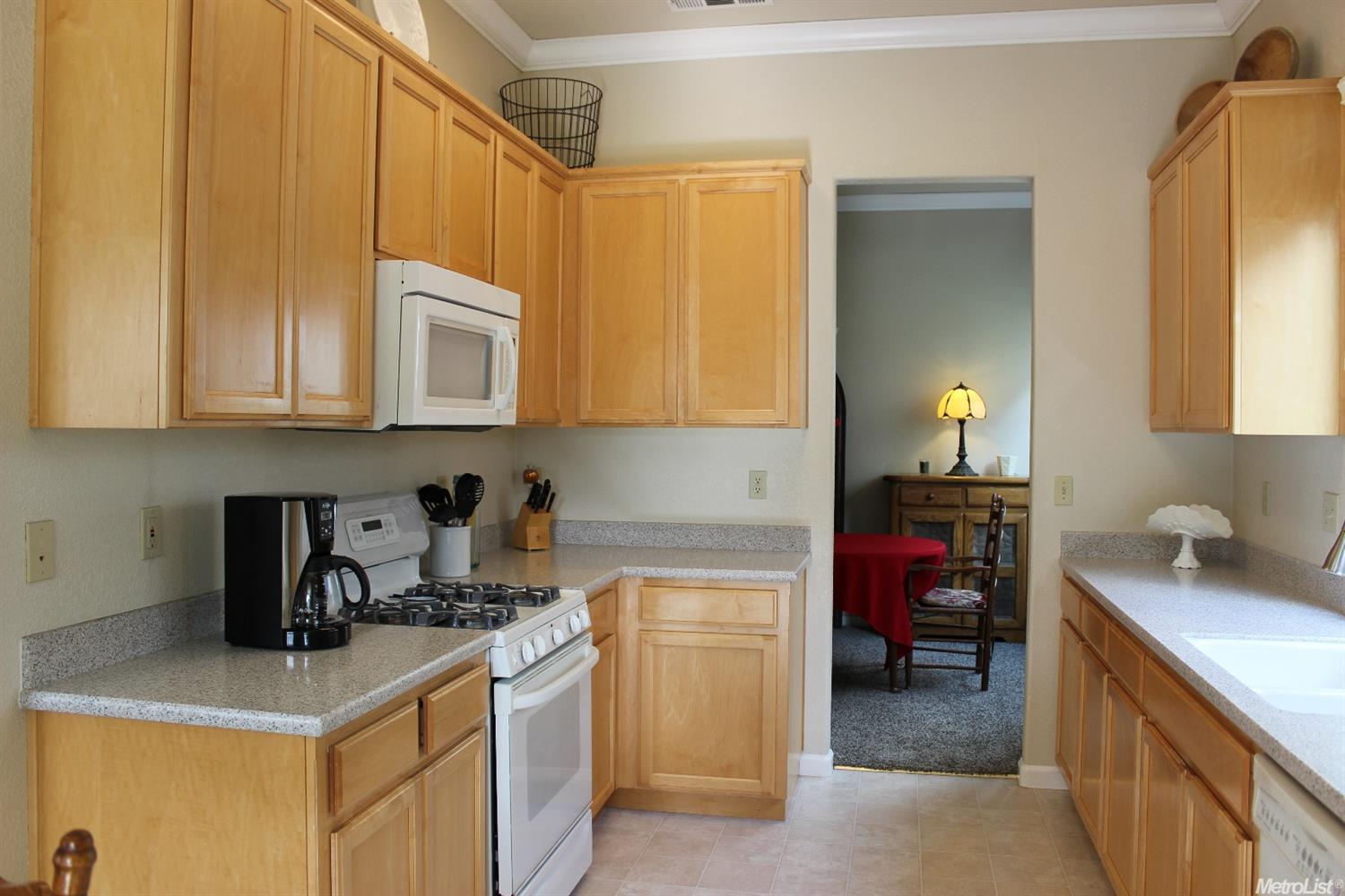 3904 Eton Ln, Modesto, CA 95355 photo 6