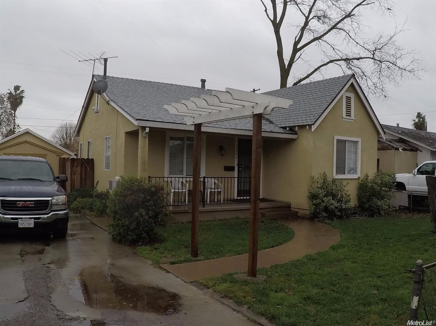 1320 Faustina Ave, Modesto, CA 95351 photo 3