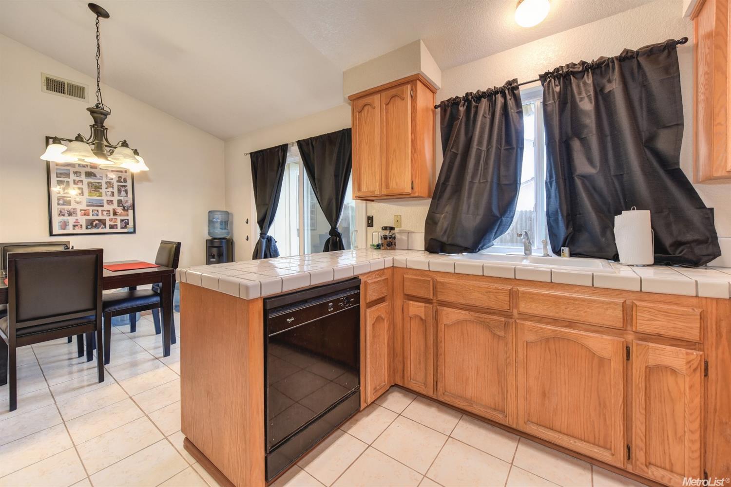4125 Cedar Meadow Dr, Antelope, CA 95843 photo 3