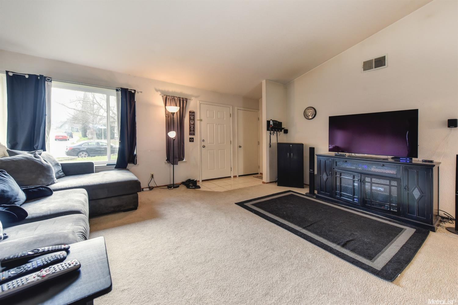 4125 Cedar Meadow Dr, Antelope, CA 95843 photo 13