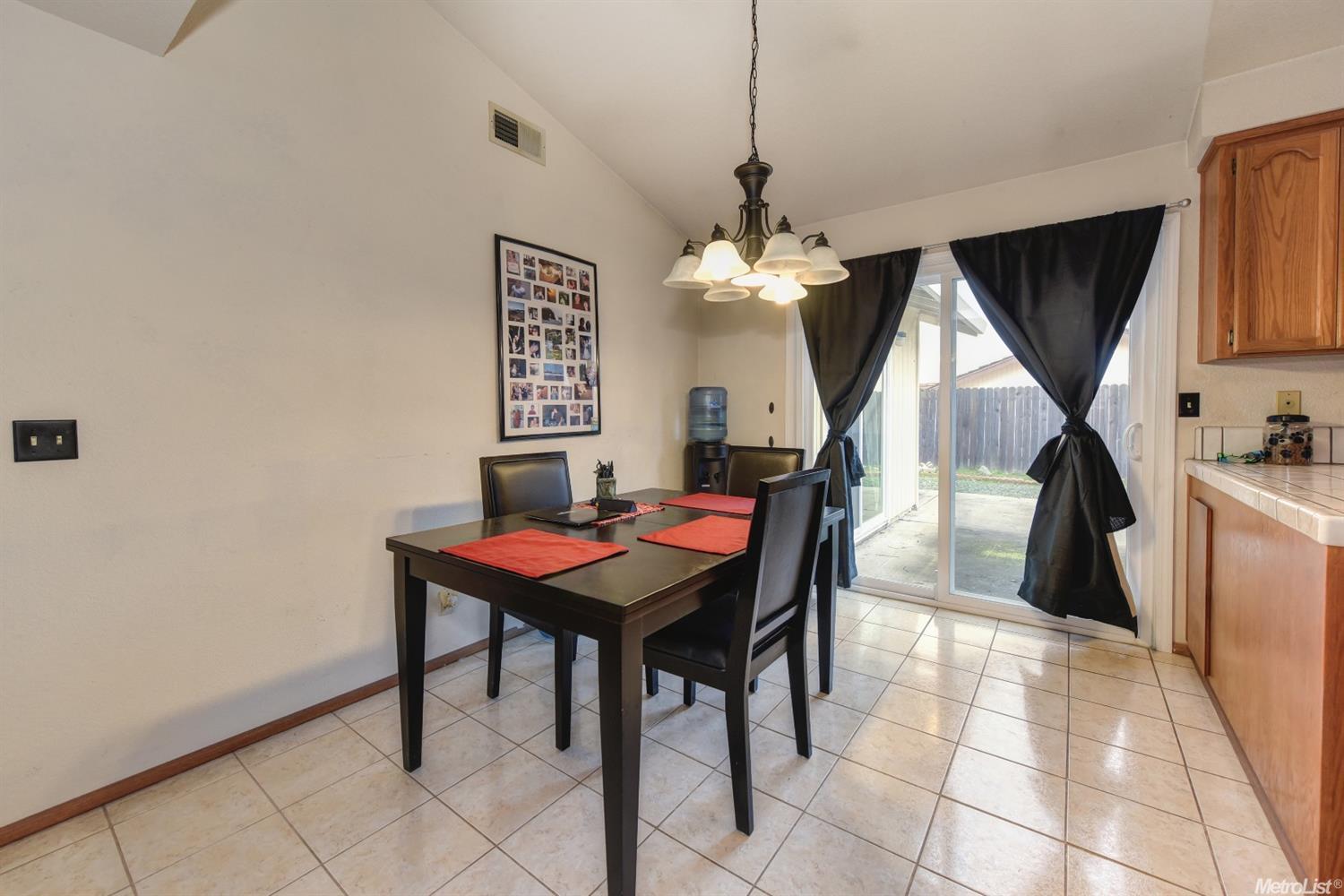 4125 Cedar Meadow Dr, Antelope, CA 95843 photo 15