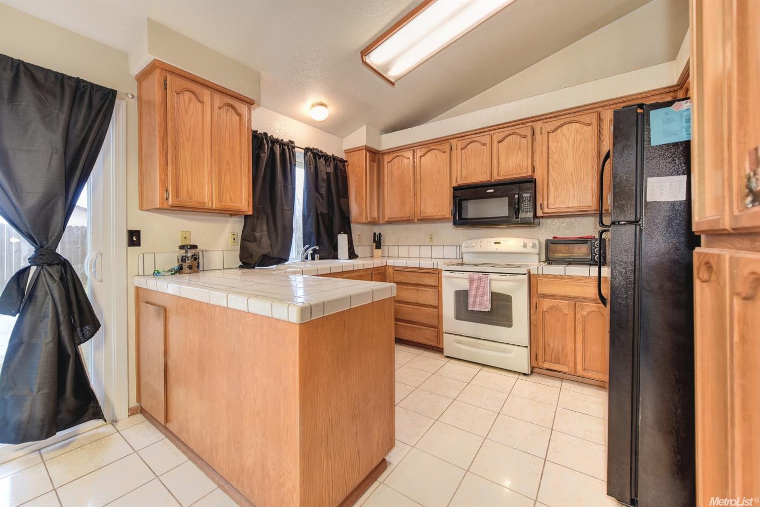 4125 Cedar Meadow Dr, Antelope, CA 95843 photo 4