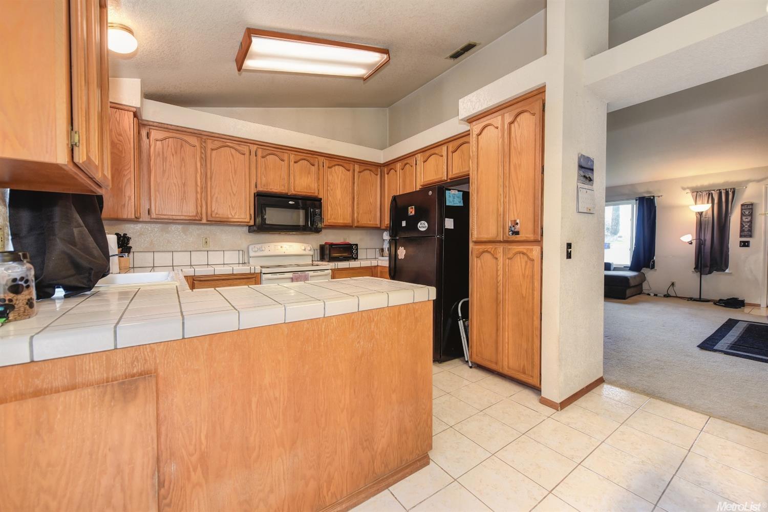 4125 Cedar Meadow Dr, Antelope, CA 95843 photo 5