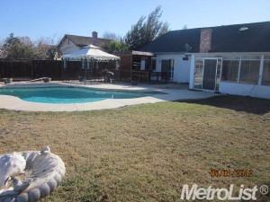 405 Palm Cir, Tracy, CA 95376 photo 9
