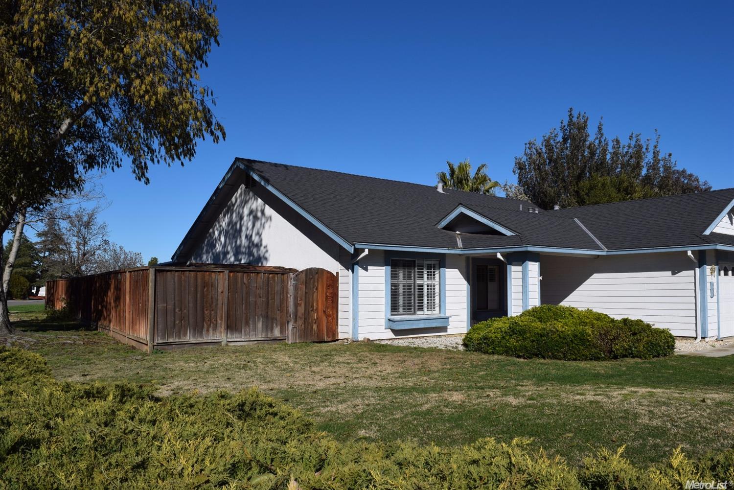 405 Palm Cir, Tracy, CA 95376 photo 15