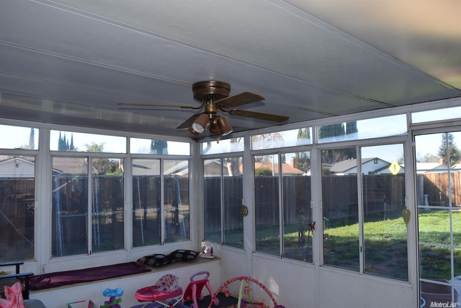 405 Palm Cir, Tracy, CA 95376 photo 10
