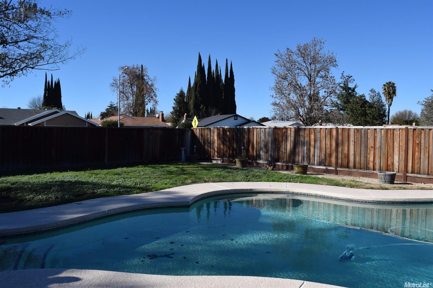 405 Palm Cir, Tracy, CA 95376 photo 19