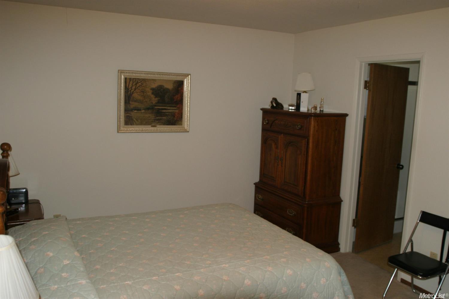 1801 E Chamberlain Dr, Turlock, CA 95382 photo 15
