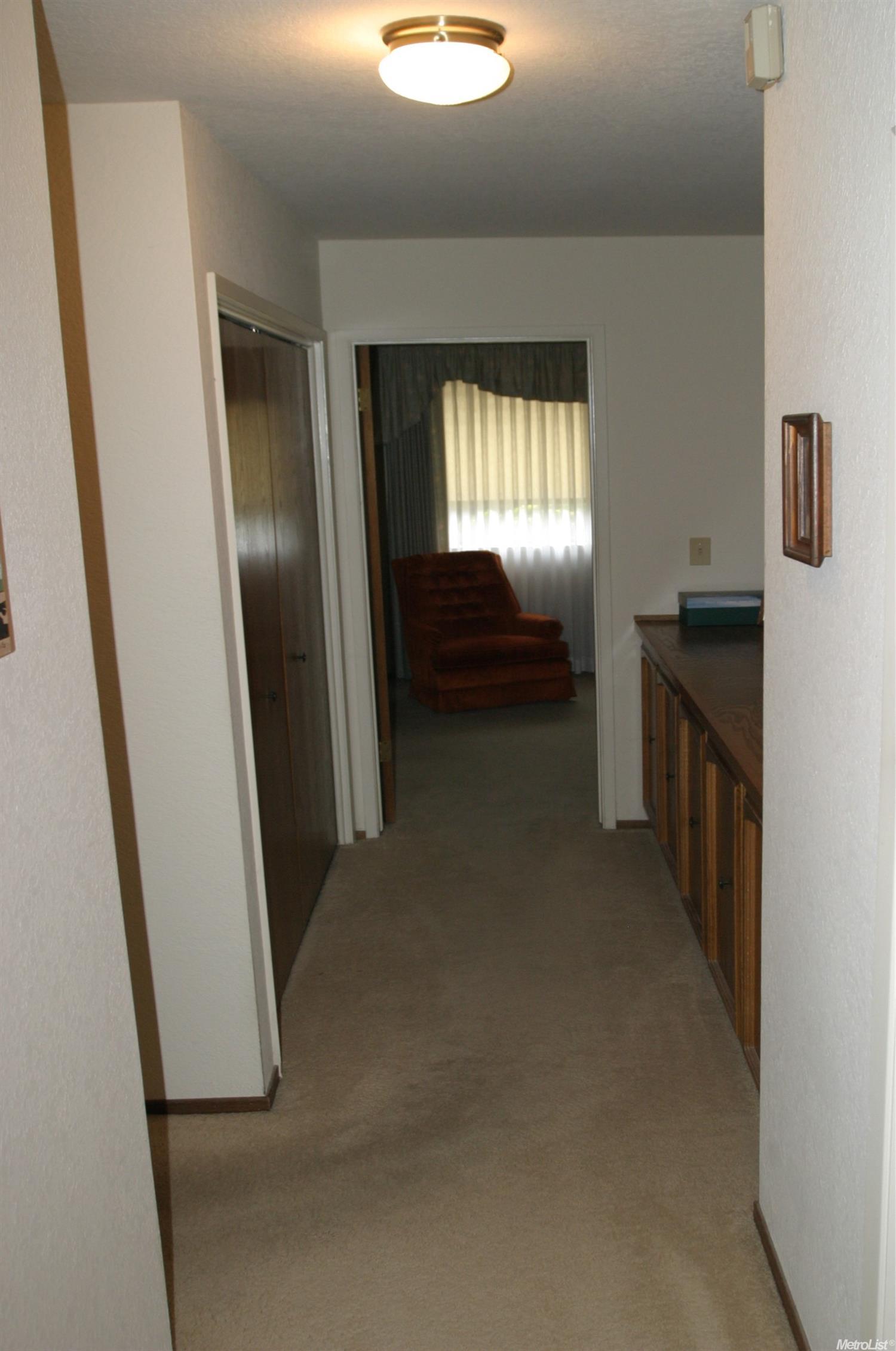 1801 E Chamberlain Dr, Turlock, CA 95382 photo 18