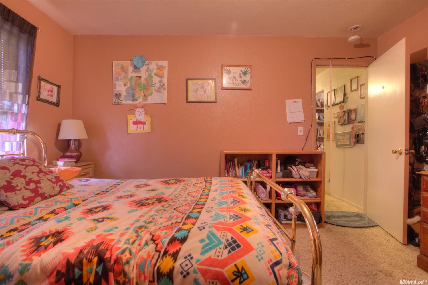 608 Center St, Modesto, CA 95351 photo 13