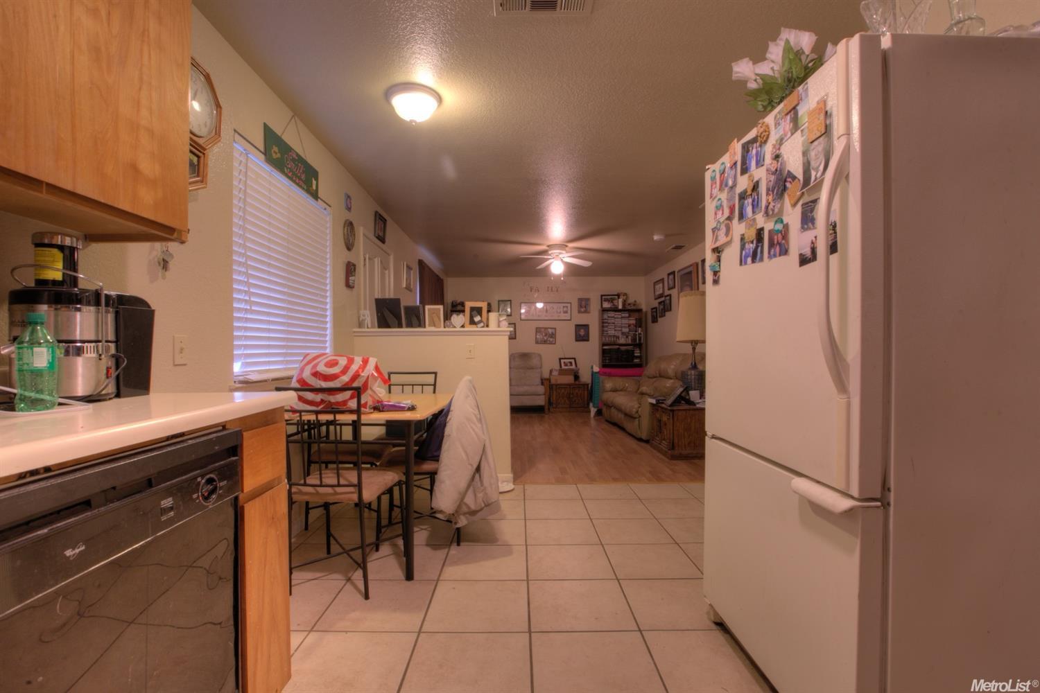 608 Center St, Modesto, CA 95351 photo 17