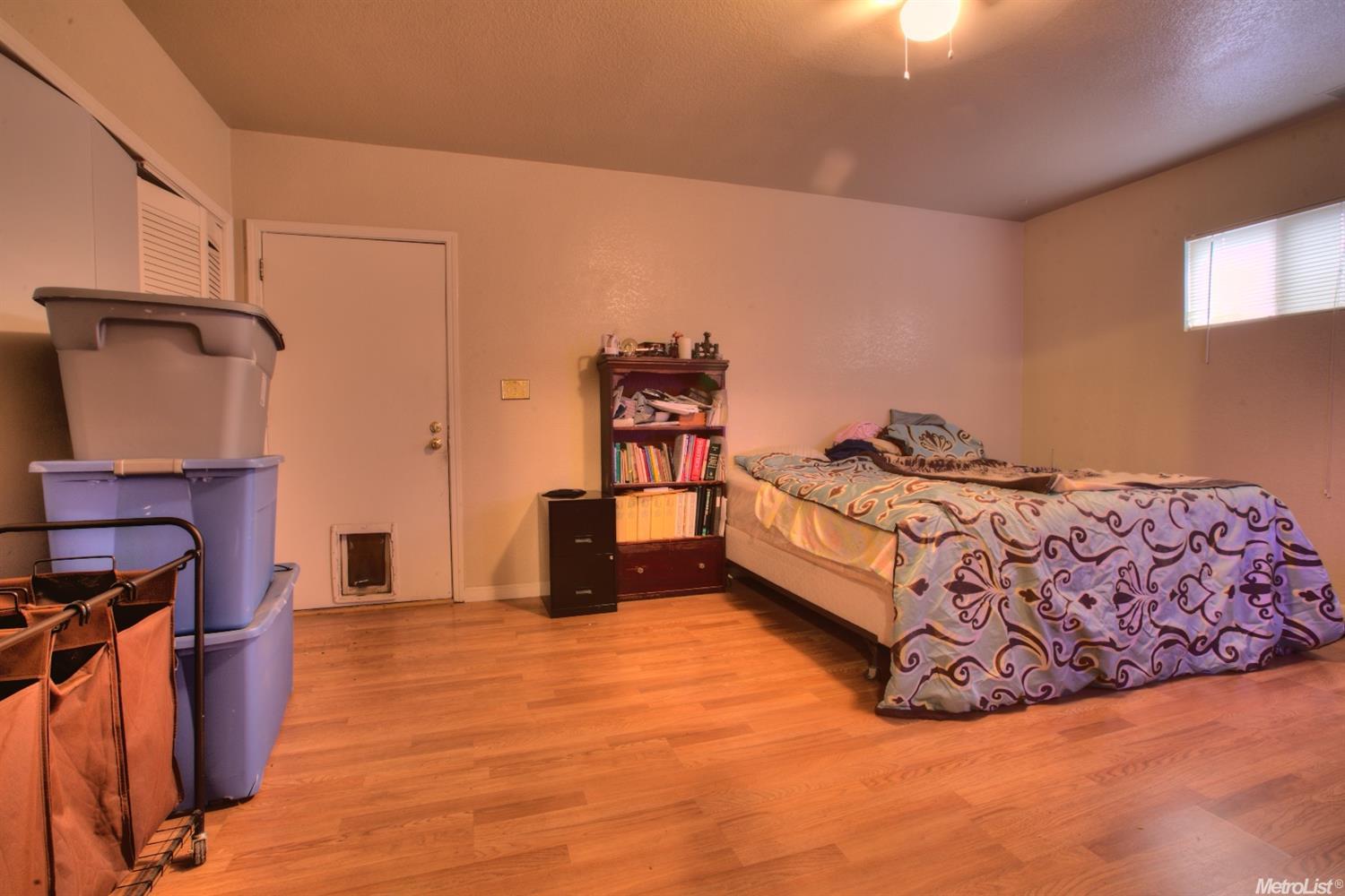 608 Center St, Modesto, CA 95351 photo 5