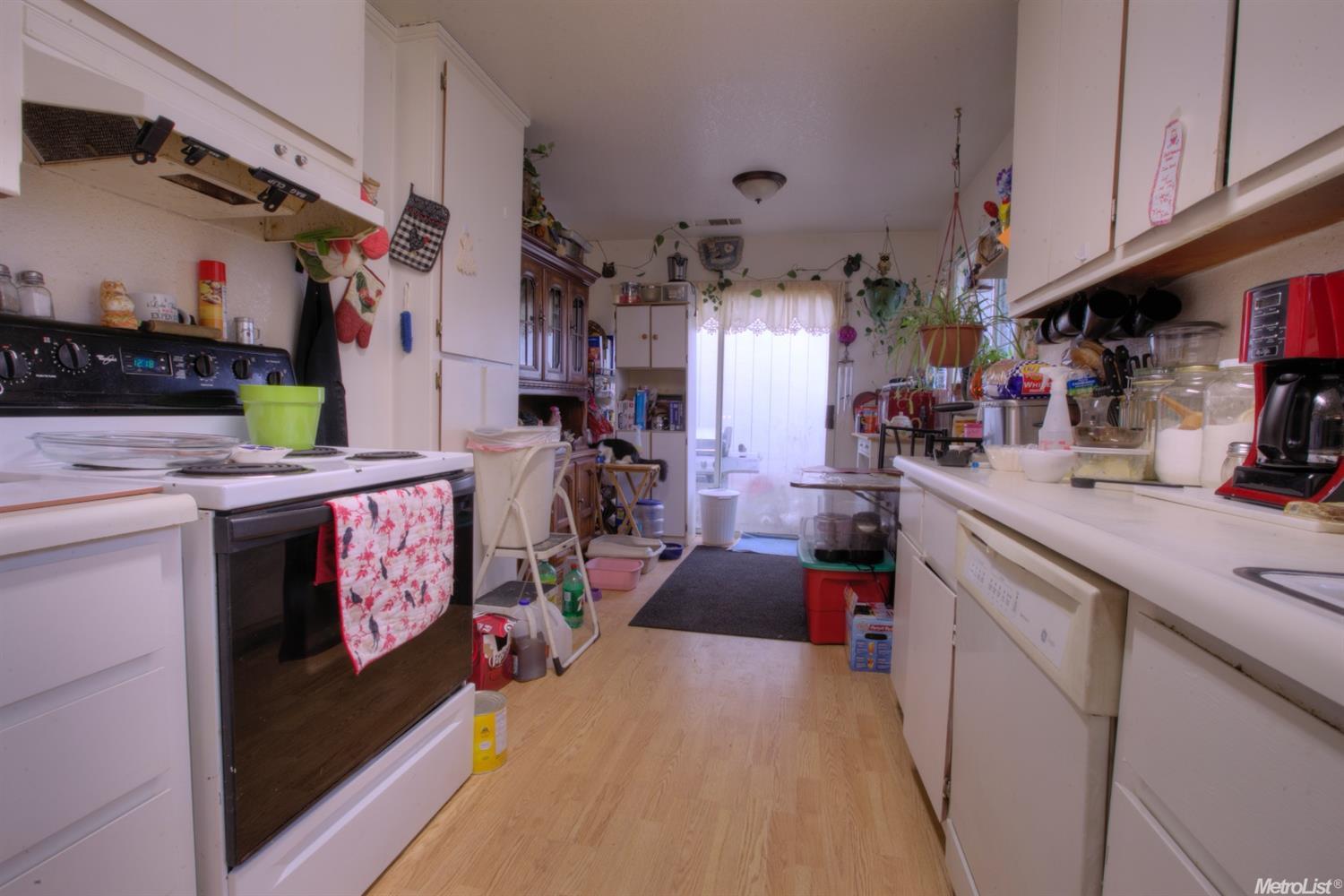 608 Center St, Modesto, CA 95351 photo 19