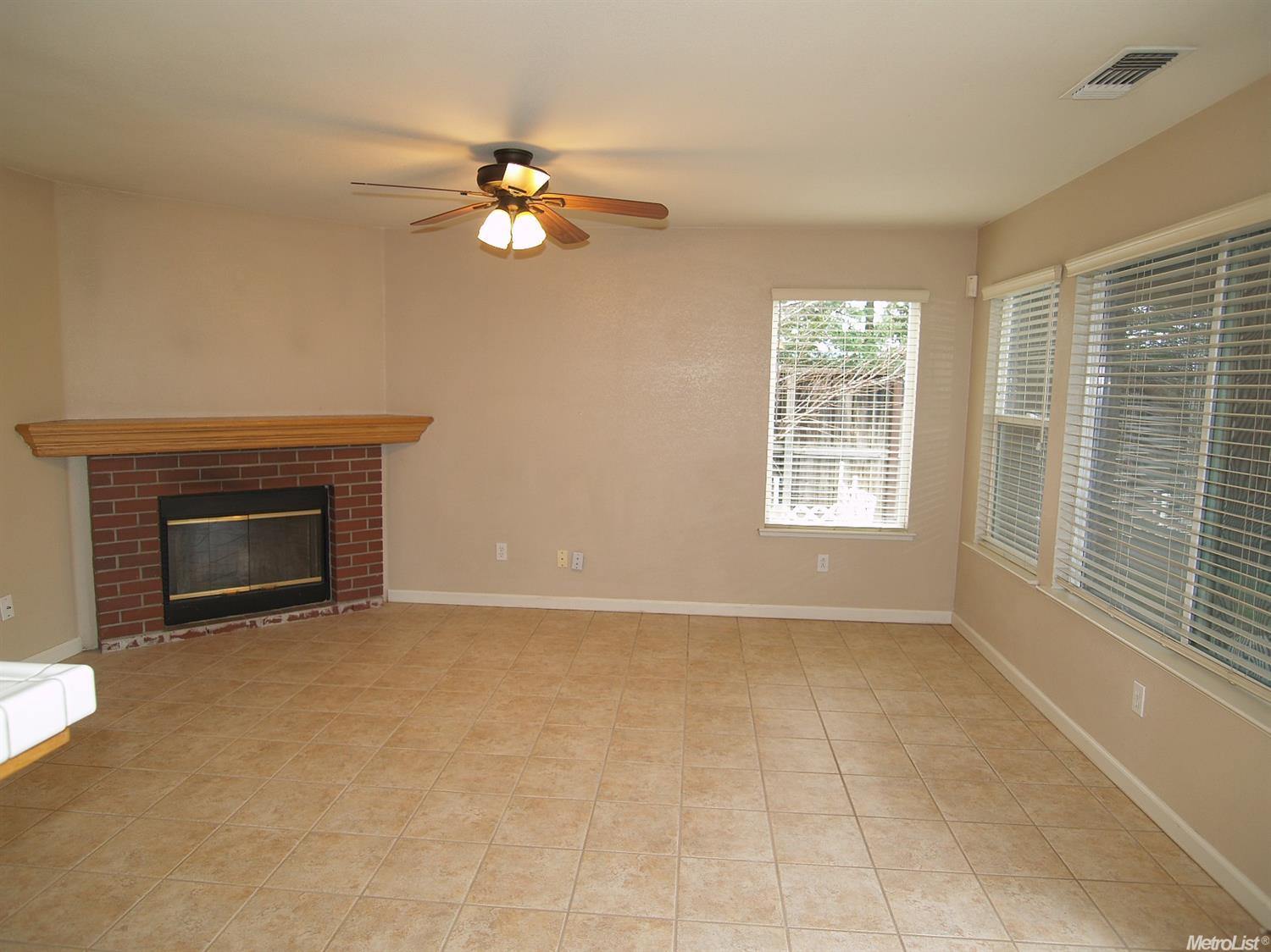 4001 Sterling Ct, Modesto, CA 95357 photo 12
