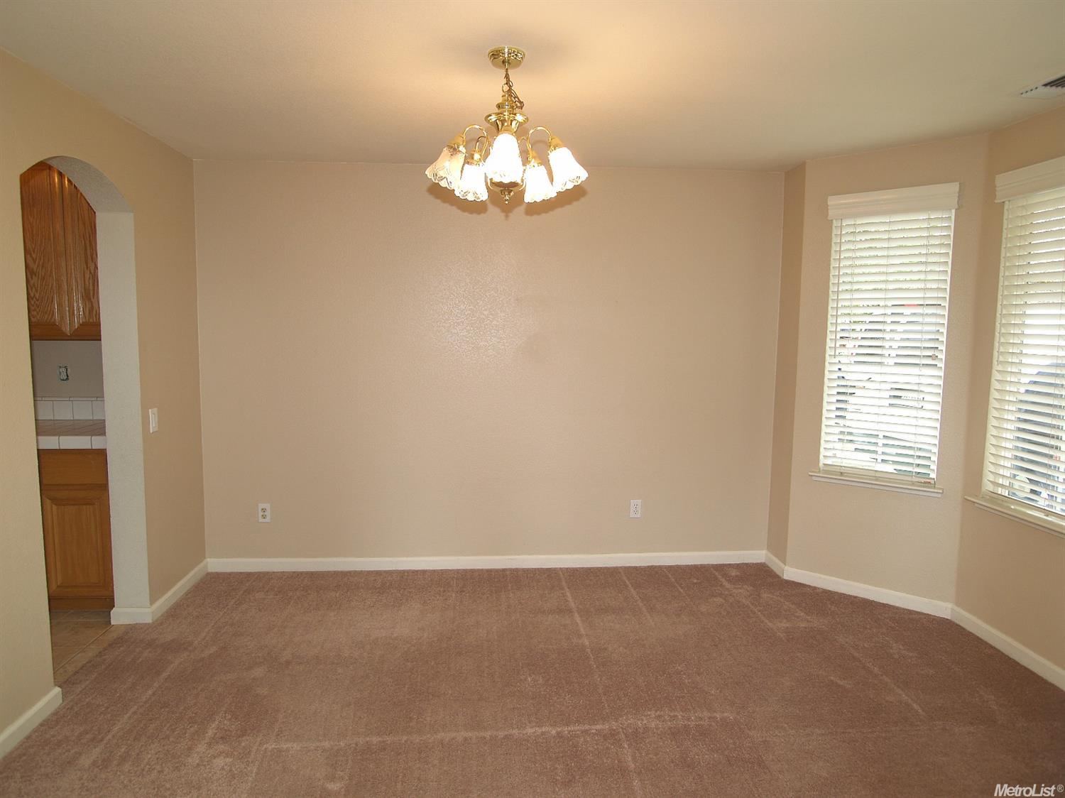4001 Sterling Ct, Modesto, CA 95357 photo 8