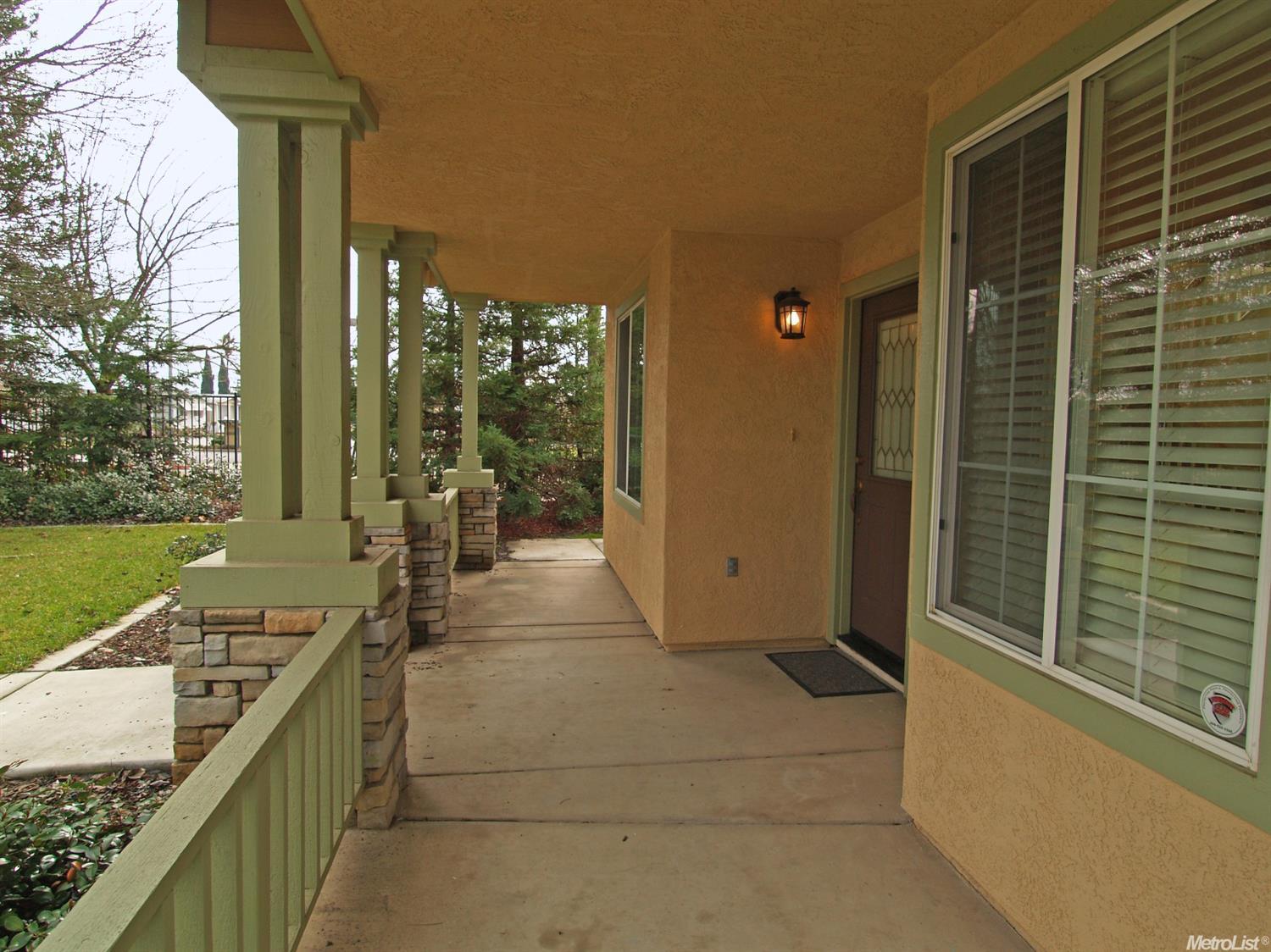 4001 Sterling Ct, Modesto, CA 95357 photo 3