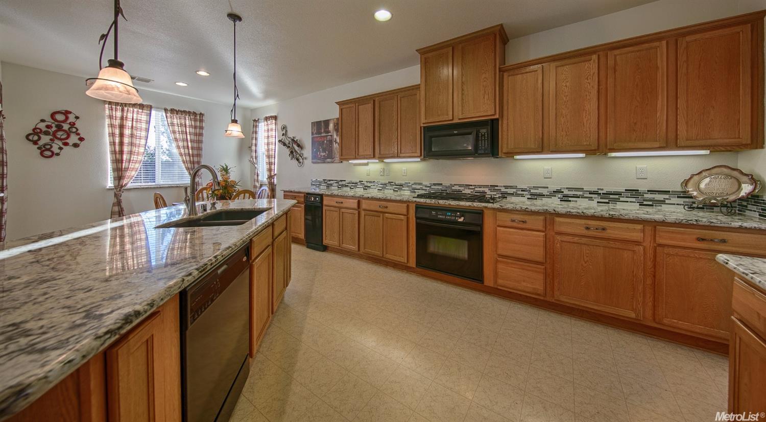 248 Durer Dr, Patterson, CA 95363 photo 9