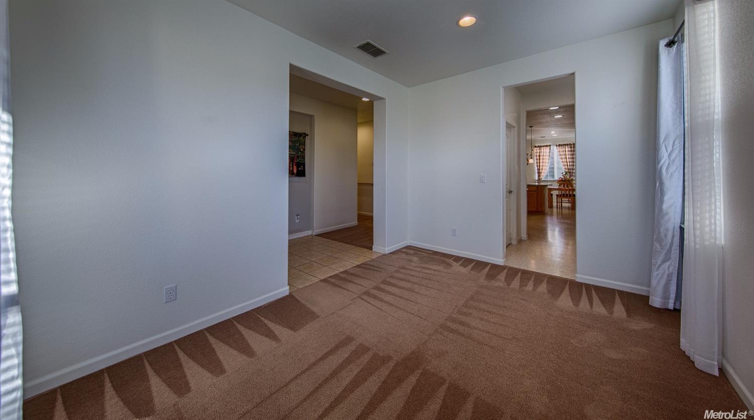 248 Durer Dr, Patterson, CA 95363 photo 6