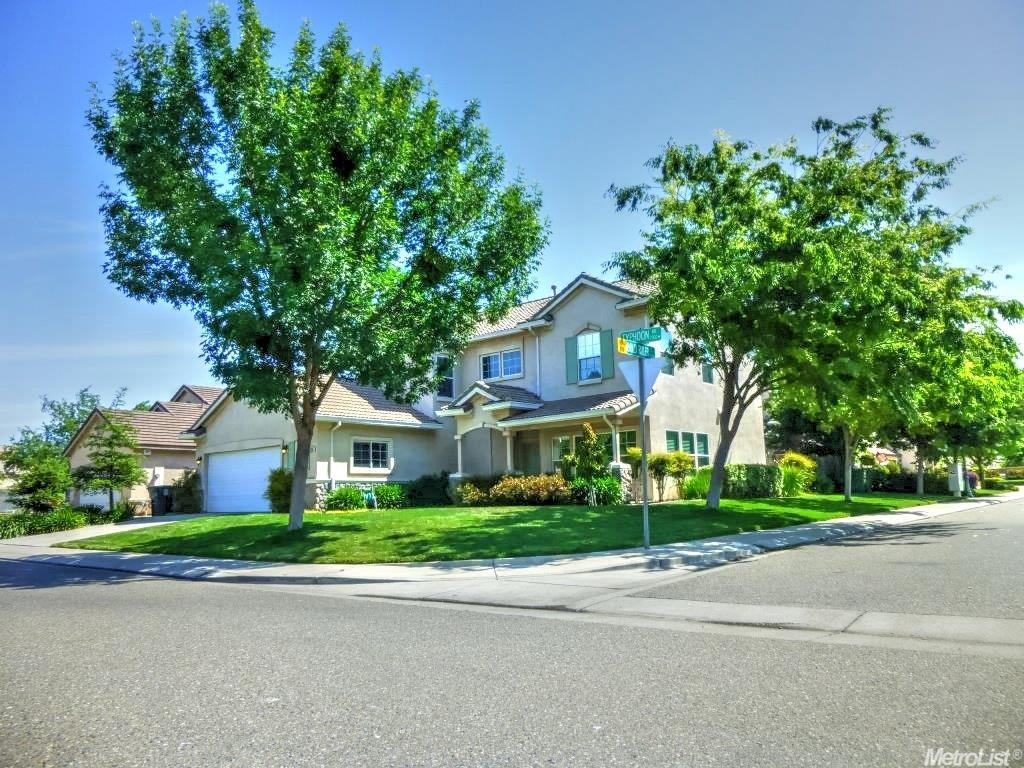 2904 Typhoon Ave, Modesto, CA 95355 photo 2