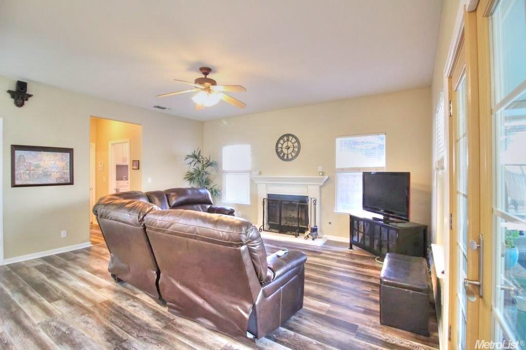 2904 Typhoon Ave, Modesto, CA 95355 photo 17
