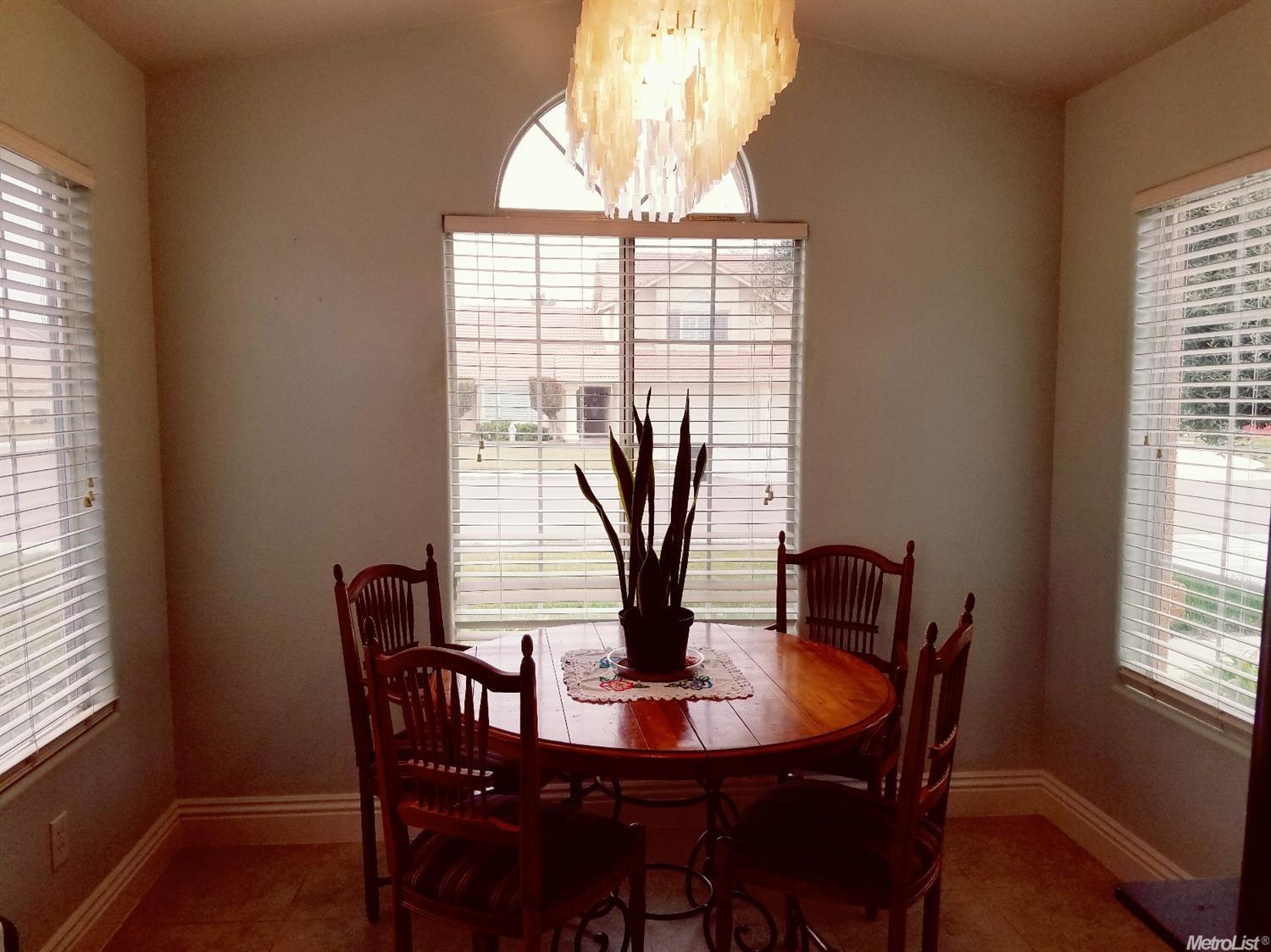 1612 Via Del Pettoruto, Gustine, CA 95322 photo 7