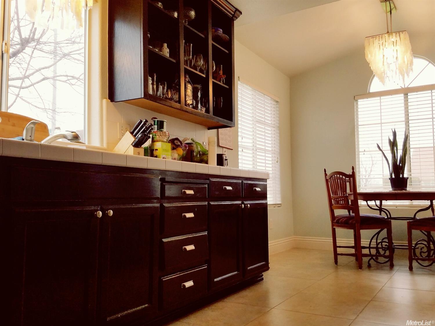 1612 Via Del Pettoruto, Gustine, CA 95322 photo 4